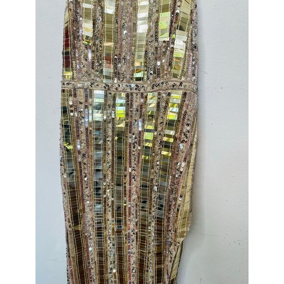 NWT MAC DUGGAL Nude Silver Halter Neck Embellished Detailed Back Metallic Gown 4 - Picture 8 of 16